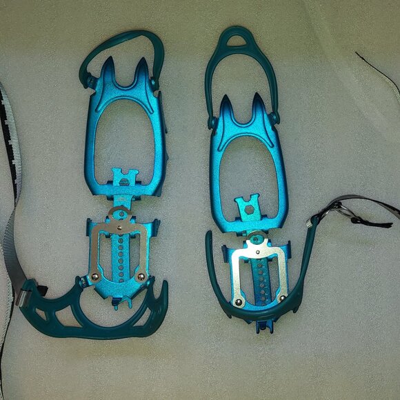 BRS Anti-slip 14-Teeth Ice Snow Climbing Cleats Crampons Gripper NEW - Picture 2 of 16